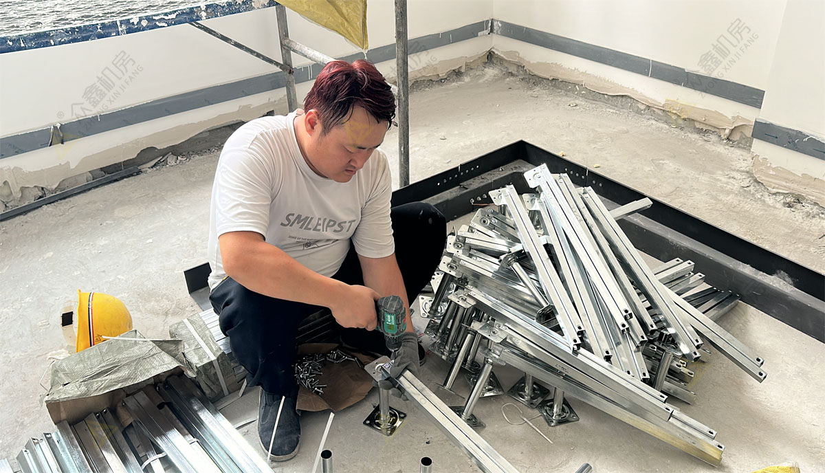 防靜電地板支架.jpg 眾鑫機房.jpg